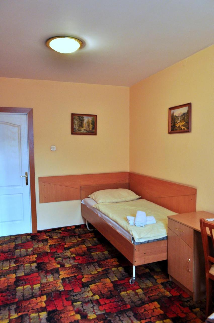 Bed and Breakfast Bristol Economy Битом Екстер'єр фото