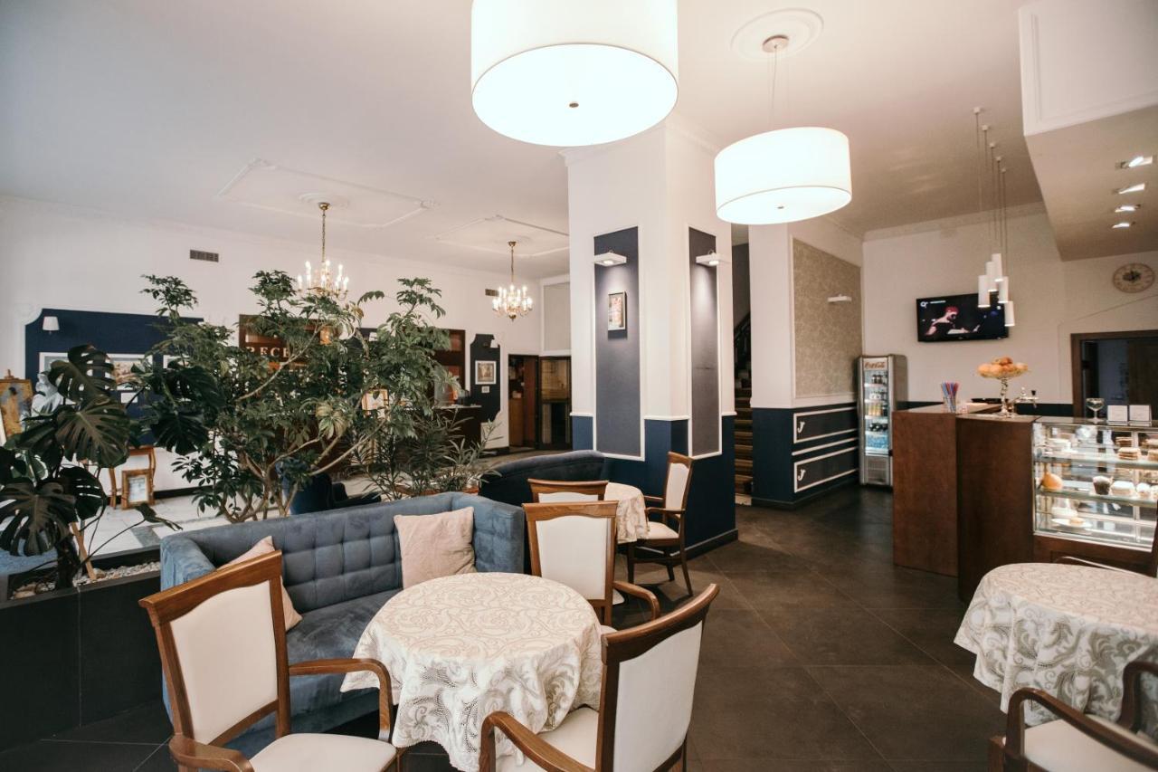 Bed and Breakfast Bristol Economy Битом Екстер'єр фото
