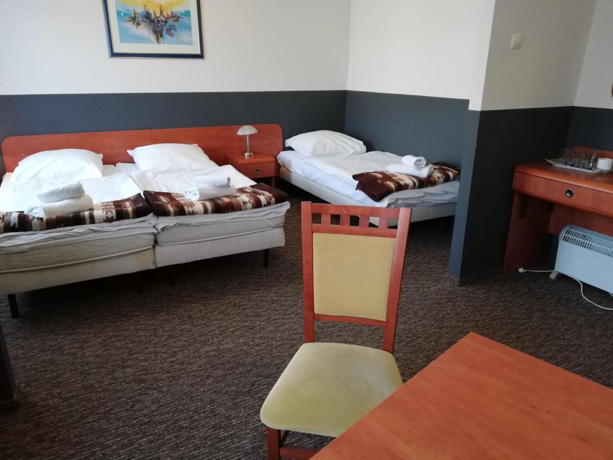 Bed and Breakfast Bristol Economy Битом Екстер'єр фото